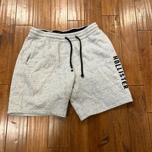 Hollister men’s shorts